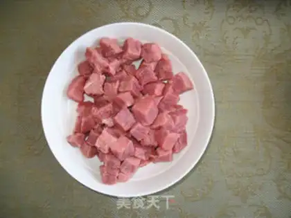 Make Black pepper garlic steak step 1