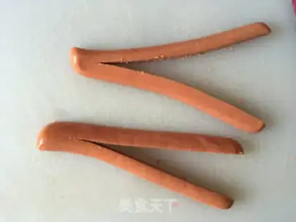 Make Sausage eggs step 1
