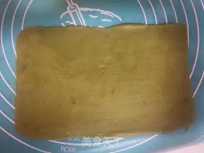 Make Rabbit cookies step 8