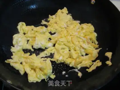 Make Tomato eggs step 9