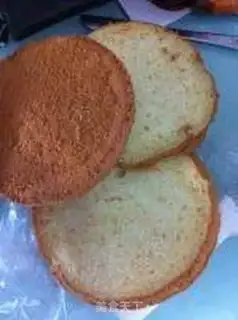 Make A lady cake step 10