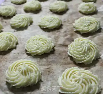 Make Butter cookies step 4