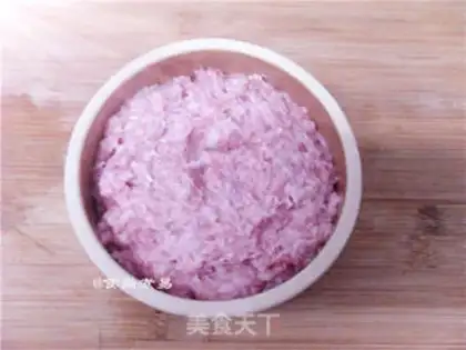 Make Salted egg meatloaf step 4