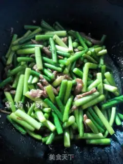 Make Garlic fried meat step 8