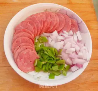 Make Delicious Mexican pizza step 5