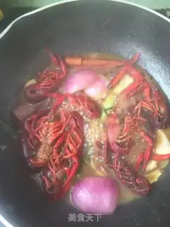 Make Thirteen fragrance lobster step 9
