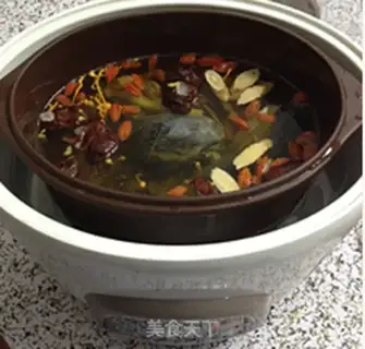 Make A chicken soup with a moth step 6