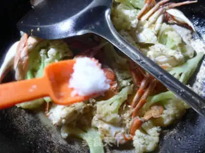 Make Crabs for cuisine step 8