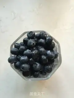 Make Twinberry cream step 1