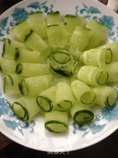 Make Salud cucumber step 2