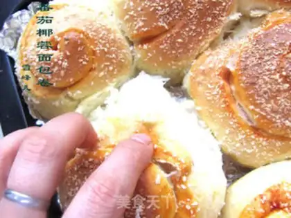 Make Tomato coconut rolls step 14