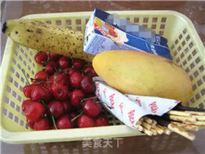 Make Butter fruit birthday cake step 1