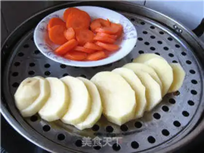 Make Butter fruit birthday cake step 3