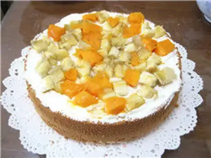 Make Butter fruit birthday cake step 7