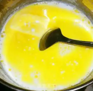 Make Sweet cinnamon rolls step 2
