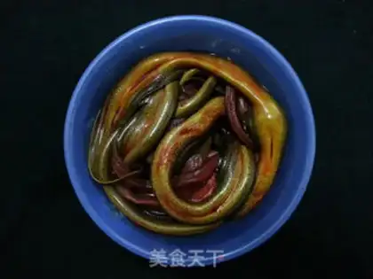 Make Slippery, greasy, greasy fish step 0