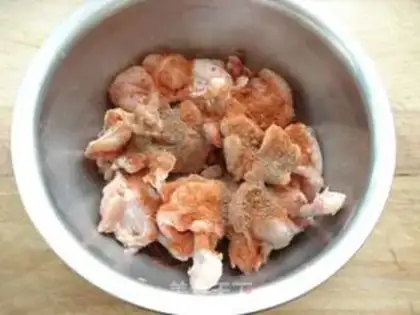 Make Black pepper chicken hammer step 3