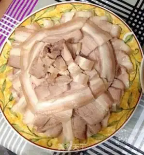 Make Garlic white meat step 1