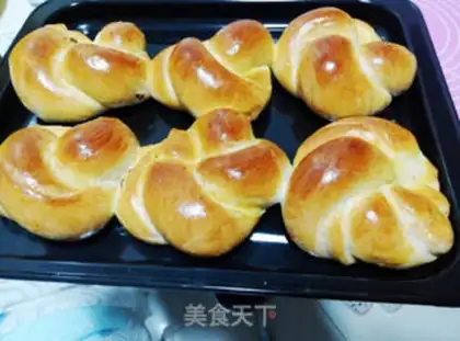 Make Flower bread step 7