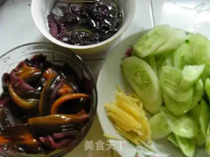 Make A cucumber-cracker step 0