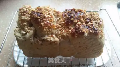 Make walnut peanut toast step 6