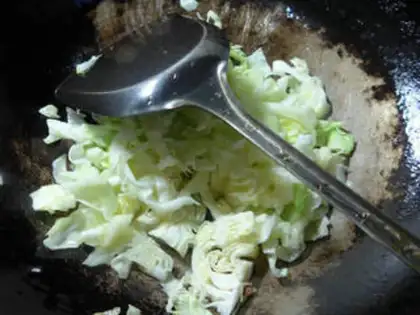 Make Pizza onions step 1