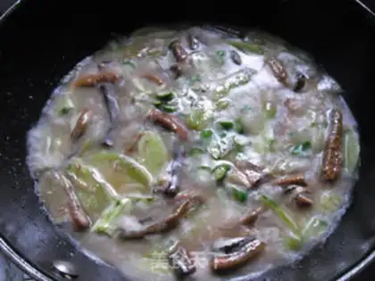 Make A cucumber-cracker step 5