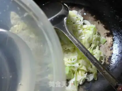 Make Pizza onions step 3