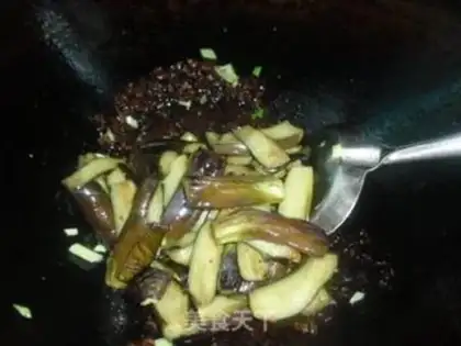Make Spam and eggplant step 9