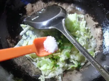 Make Pizza onions step 6