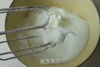 Make Mango rolls step 3