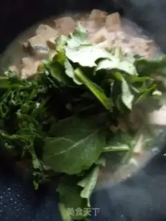 Make The cabbage is a tofu stew step 4