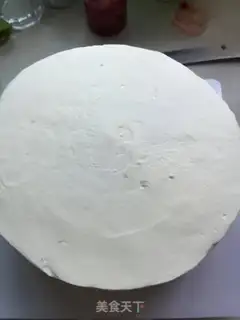 Make Butterflies, fruit cream cake step 4