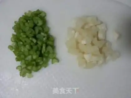 Make Celery Sydney juice step 1