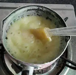 Make Put on tea sauce step 2