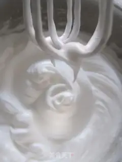 Make Cherry cream rolls step 5