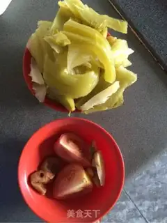 Make Pickled duck soup step 0