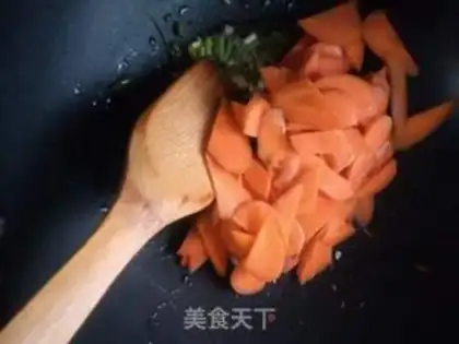 Make Garlic, Dutch carrots step 3