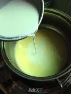 Make Snow cream step 2