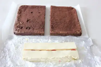 Make Coca-frozen rolls step 21