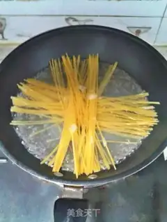 Make Bacon pasta step 1