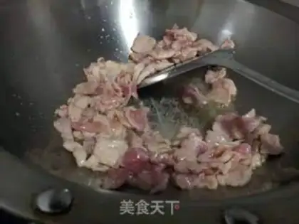 Make Autumn fried meat step 2