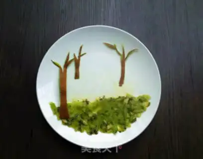 Make Creative fruit platter step 2