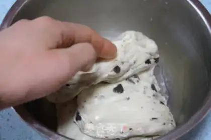 Make Simple olive gravy step 5