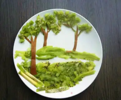 Make Creative fruit platter step 4