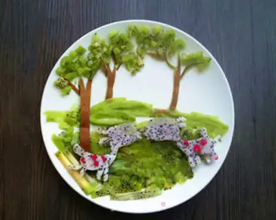 Make Creative fruit platter step 7