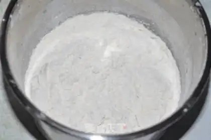 Make Onion soda cookies step 3