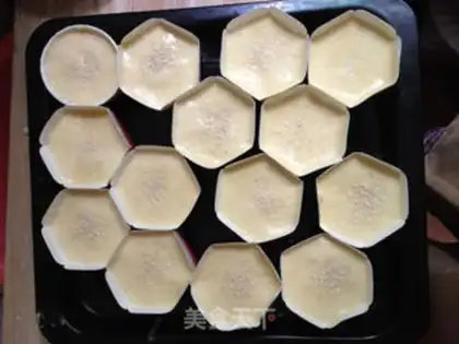 Make Honey cupcakes step 6