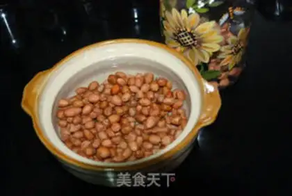 Make Peanut pig feet step 0