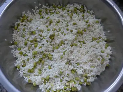 Make Green bean rice step 2